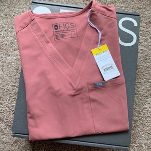 NWT Figs Catarina Mauve top